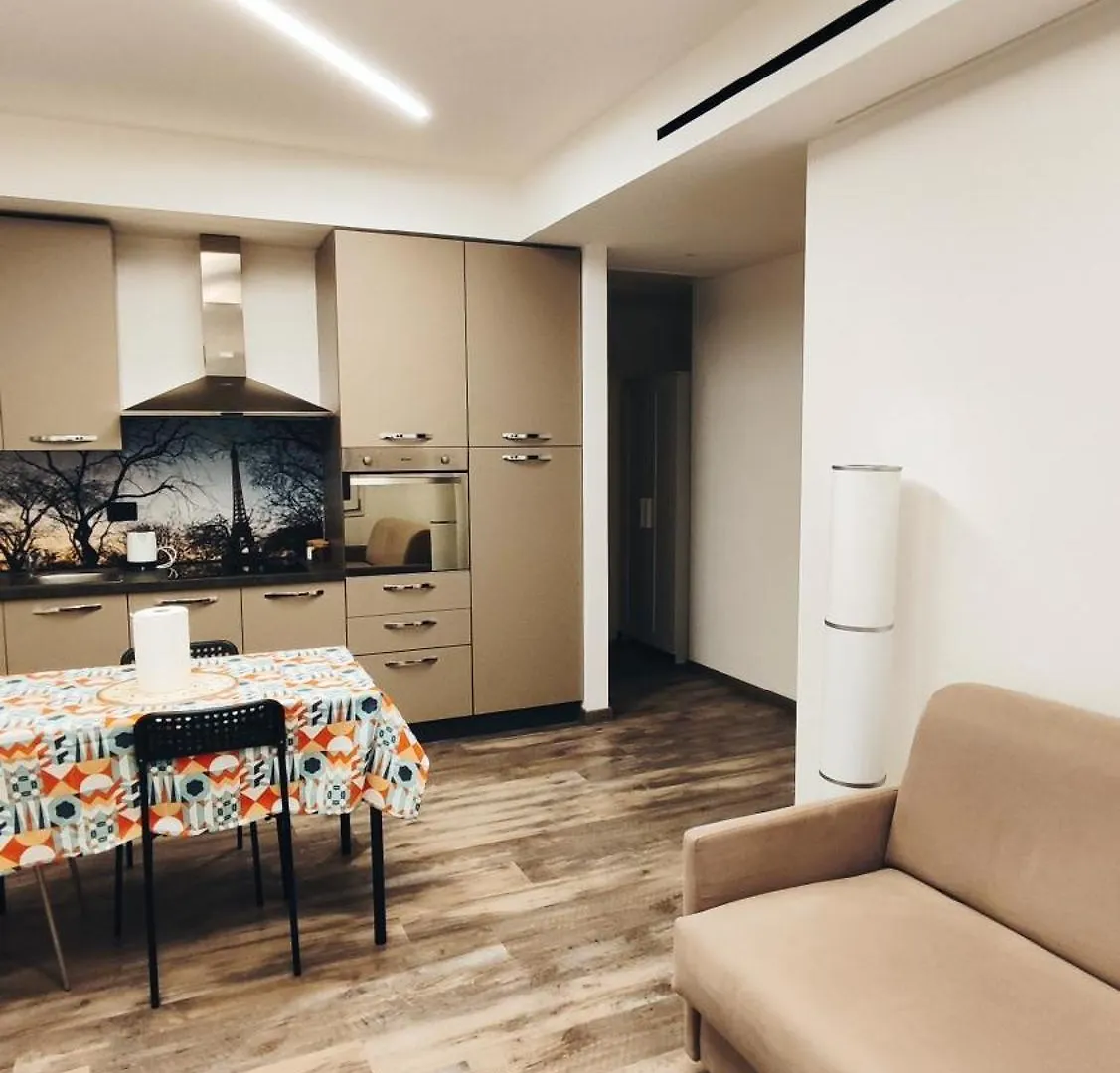Apartment Appartamento Intero Genova