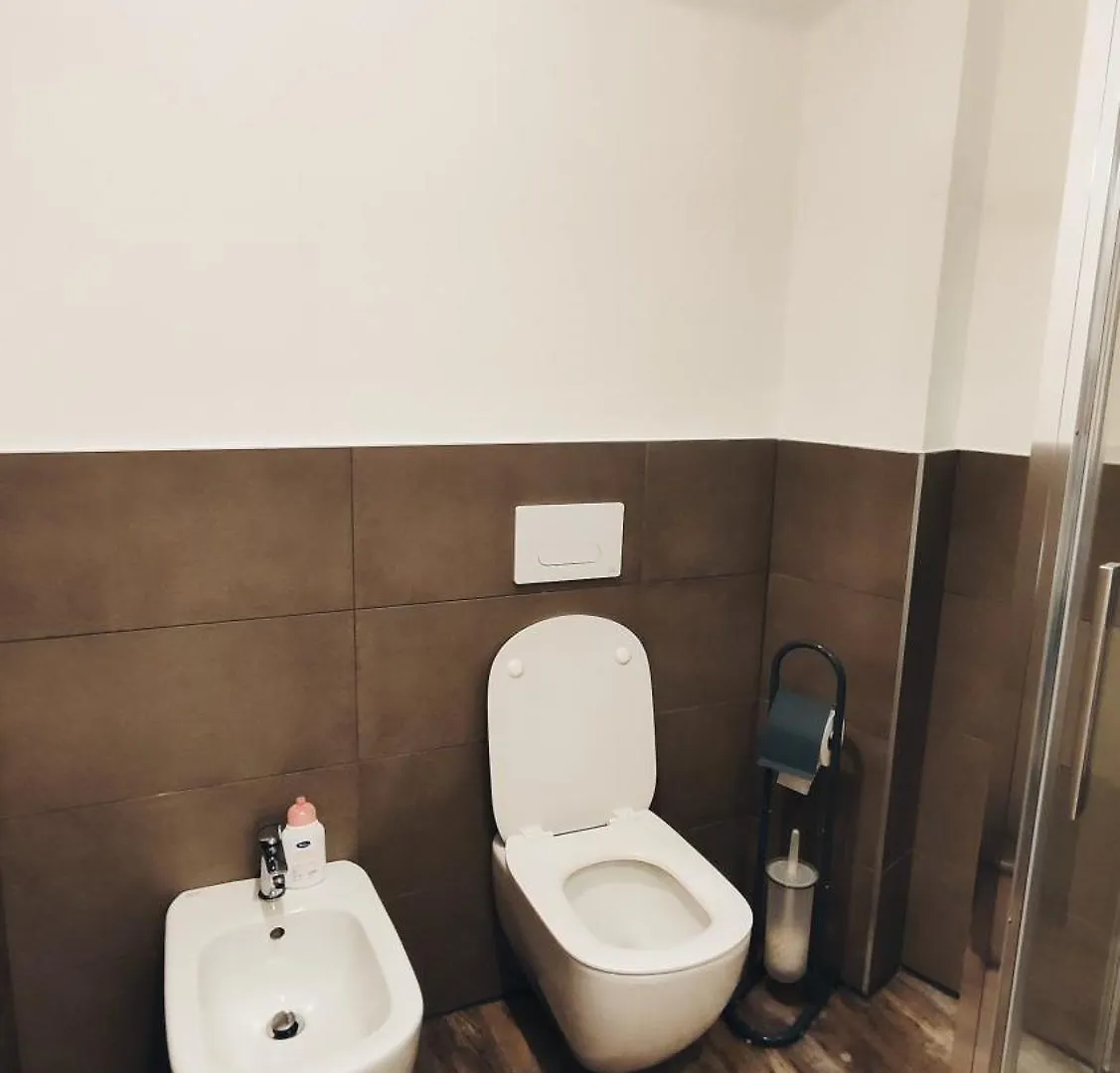 Apartment Appartamento Intero Genova